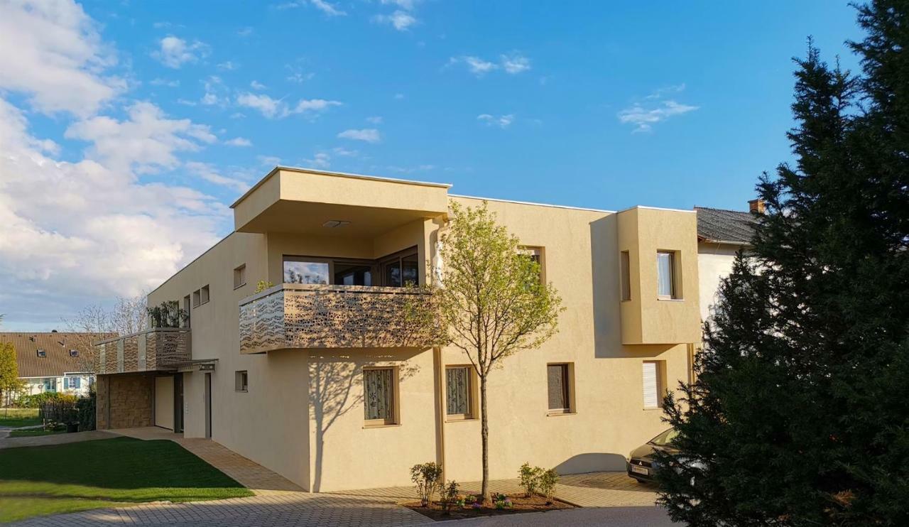 Pannonia Appartements Neusiedl am See Buitenkant foto