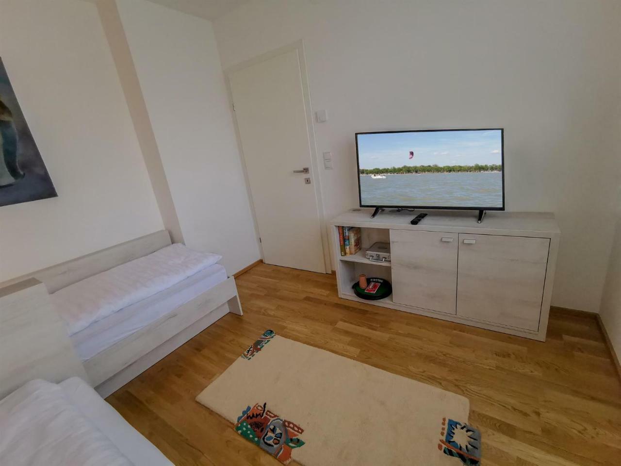 Pannonia Appartements Neusiedl am See Buitenkant foto